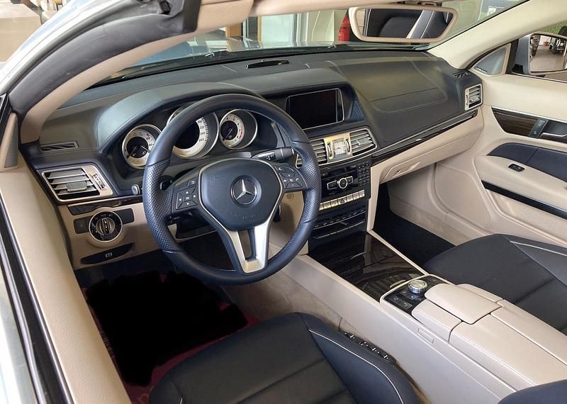 Gebraucht Mercedes E250 211 PS (155 kW) 2014 Andere farben Cabrio