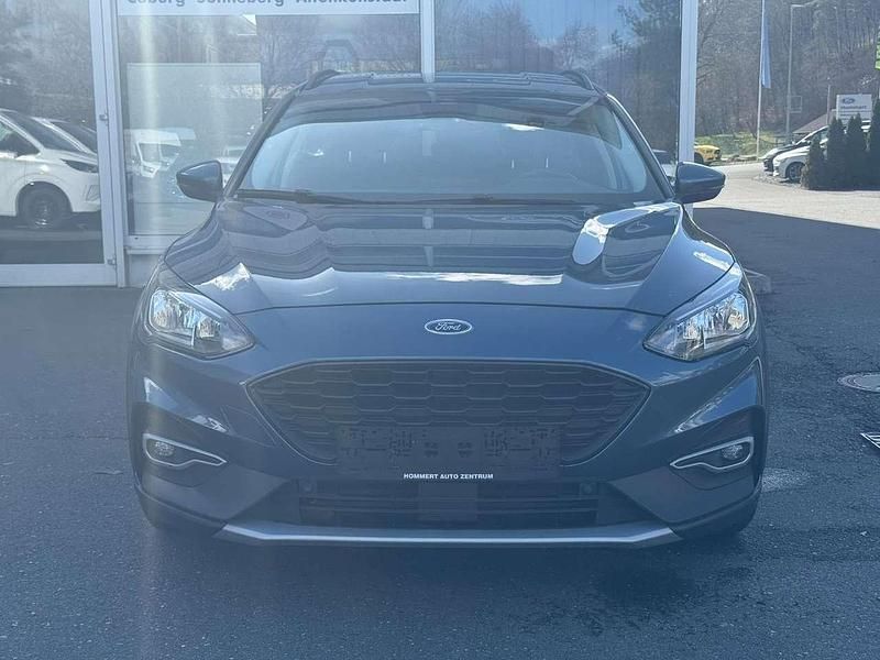 Gebraucht Ford Focus Active 150 PS (110 kW) 2019 Blue metallic Kombi