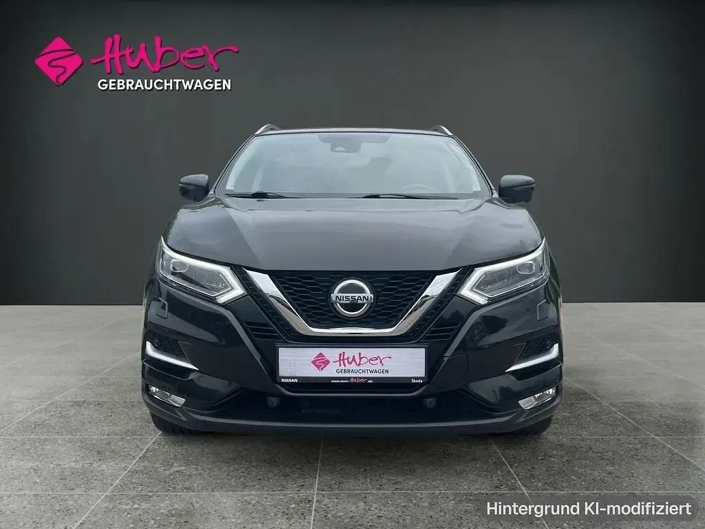 Gebraucht Nissan Qashqai Tekna 159 PS (116 kW) 2019 Schwarz SUV
