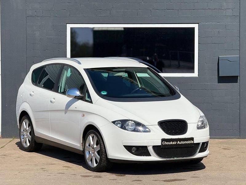 Gebraucht Seat Altea XL Comfort 150 PS (110 kW) 2009 Weiß Van / Kleinbus