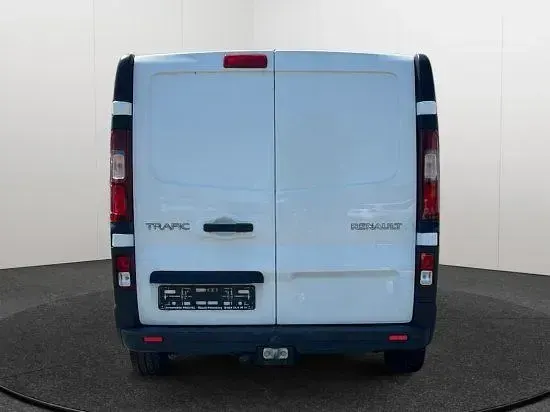 Gebraucht Renault Trafic Komfort 150 PS (110 kW) 2023 Gletscherweiss Van / Kleinbus