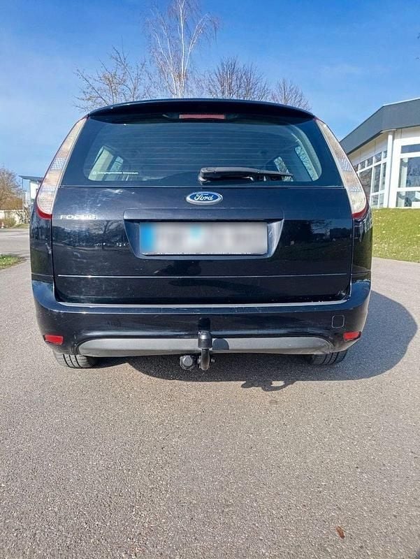 Gebraucht Ford Focus 101 PS (74 kW) 2009 Schwarz Kombi