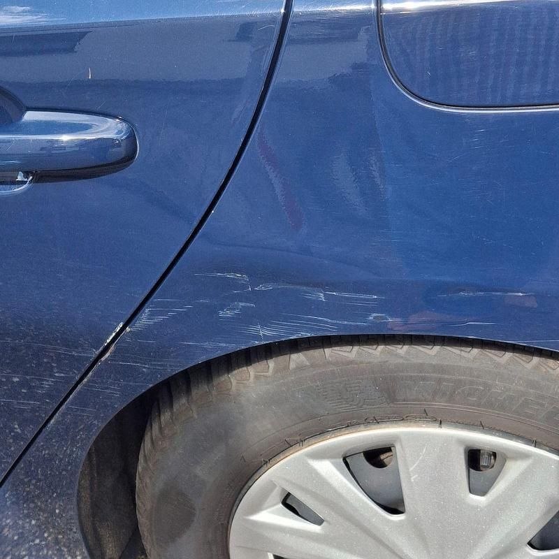 Gebraucht Ford Focus Trend 95 PS (69 kW) 2020 Blau Kombi