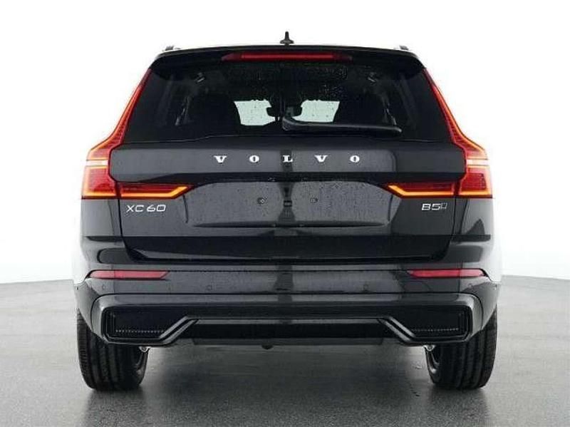 Gebraucht Volvo XC60 Plus 250 PS (183 kW) 2025 Onyx black / metallic SUV