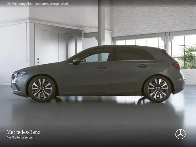 Gebraucht Mercedes A250 218 PS (160 kW) 2022