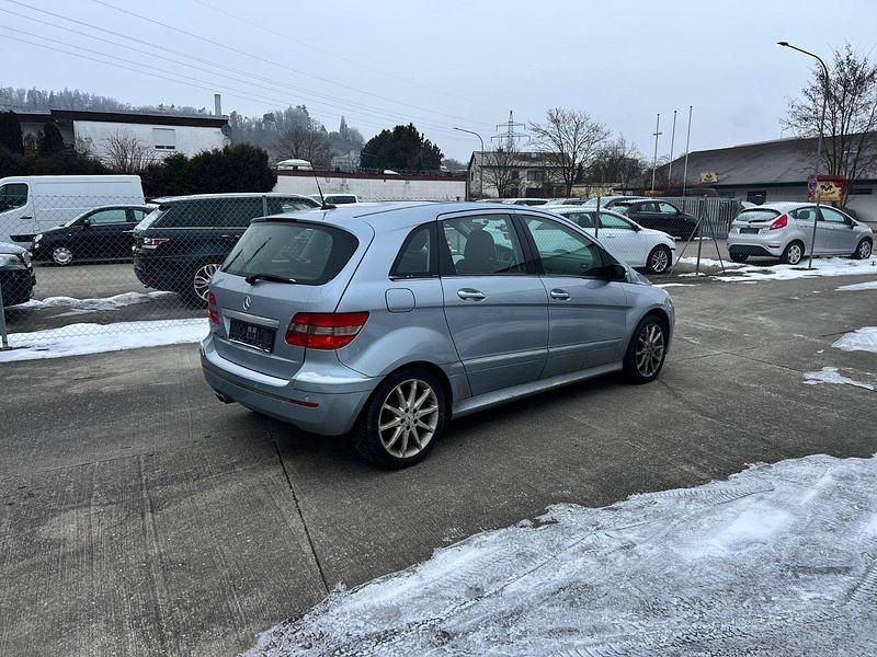 Gebraucht Mercedes B200 193 PS (141 kW) 2005 Van / Kleinbus