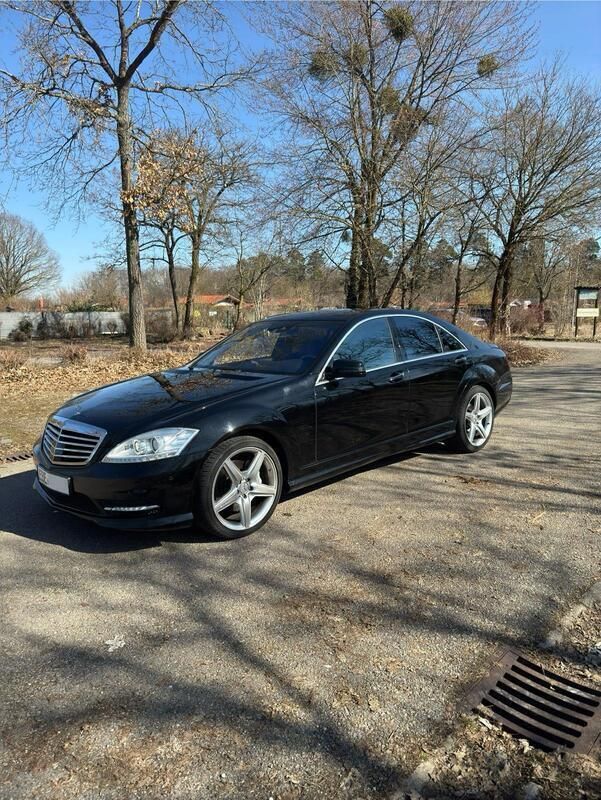 Schwarz Gebraucht 2009 Mercedes S500 Limousine | 21.799 € - Bild 1/4