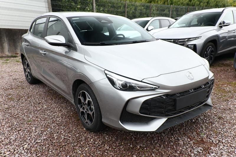 Neu MG MG3 Comfort 116 PS (85 kW) 2025 Silber metallic Kleinwagen