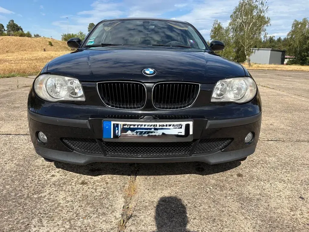 Gebraucht BMW 116 116 PS (85 kW) 2005 Schwarz Kleinwagen
