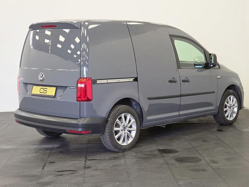 Usata VW Caddy 75 CV (55 kW) 2019 Grigio Monovolume