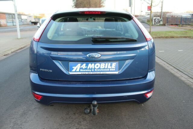 Gebraucht Ford Focus Style 101 PS (74 kW) 2008 Blau metallic Limousine