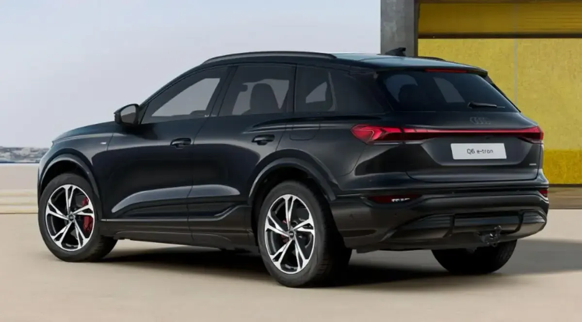 Neu Audi Q6 e-tron Ambiente 314 kW (428 PS) 2026 Mythosschwarz metallic SUV