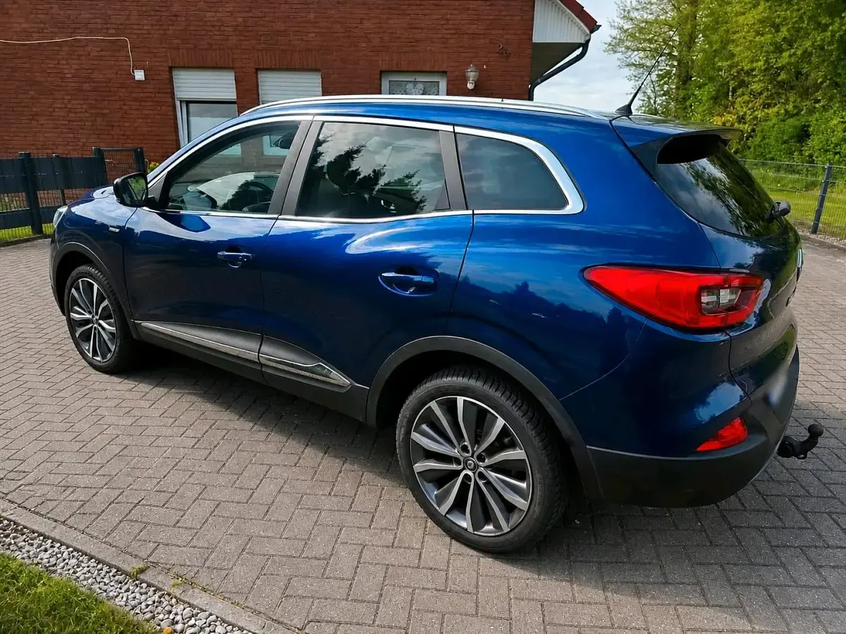 Używany Renault Kadjar Bose Edition 131 KM (96 kW) 2016 Niebieski SUV