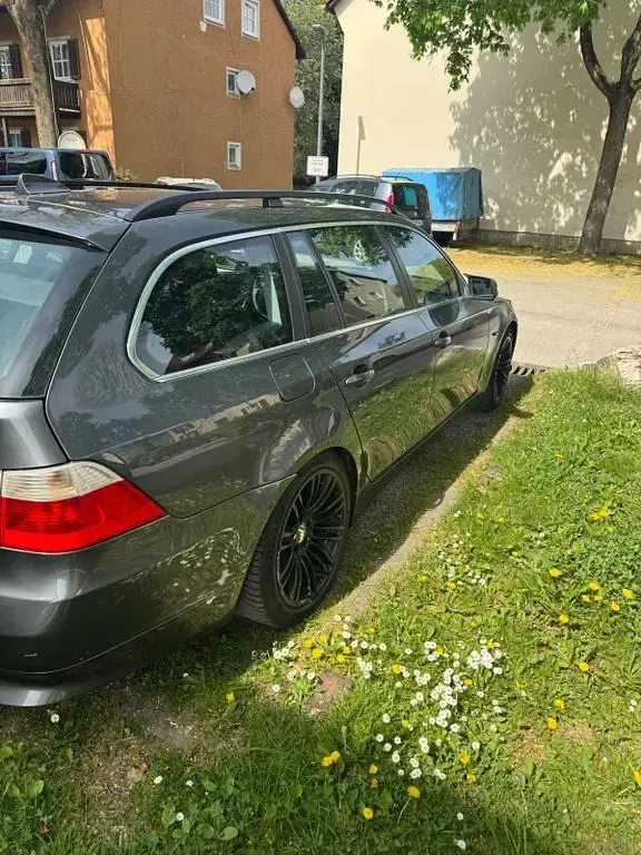 Second-hand BMW 525 177 CP (130 kW) 2004 Gri Break