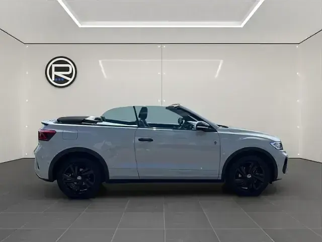 Gebraucht VW T-Roc Cabriolet Karmann 150 PS (110 kW) 2025 Ascotgrau Cabrio