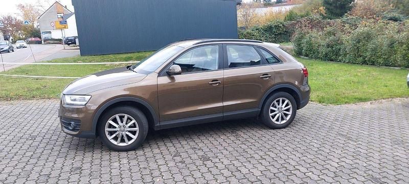 Braun Gebraucht 2013 Audi Q3 SUV | 11.500 € (Fairer Preis) - Bild 1/4