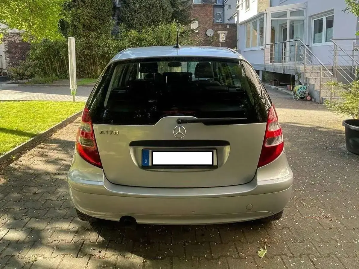 Gebraucht Mercedes A170 Classic 116 PS (85 kW) 2008 Silber Limousine