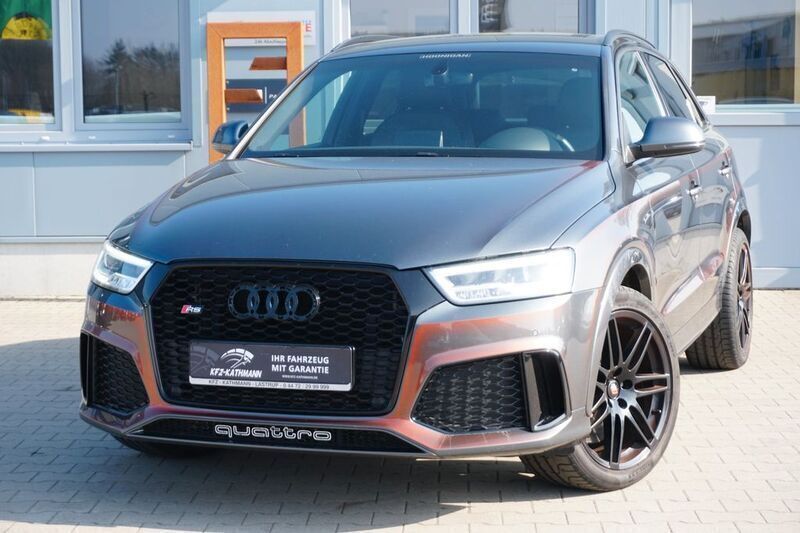 Grau Gebraucht 2015 Audi RS Q3 Sport SUV | 23.980 € (Etwas zu teuer) - Bild 1/4