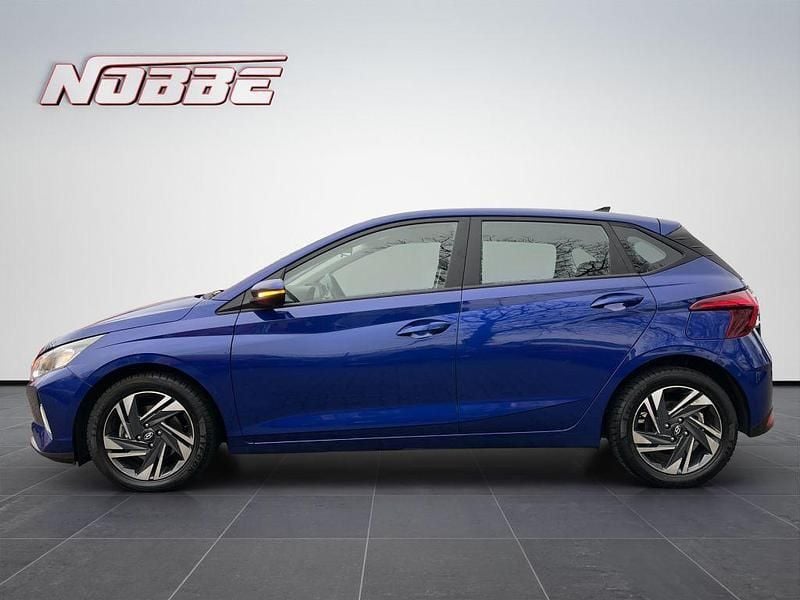 Gebraucht Hyundai i20 Trend 101 PS (74 kW) 2022 Blau Kleinwagen