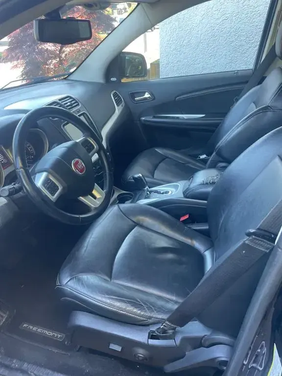 Gebraucht Fiat Freemont 170 PS (125 kW) 2012 Schwarz SUV