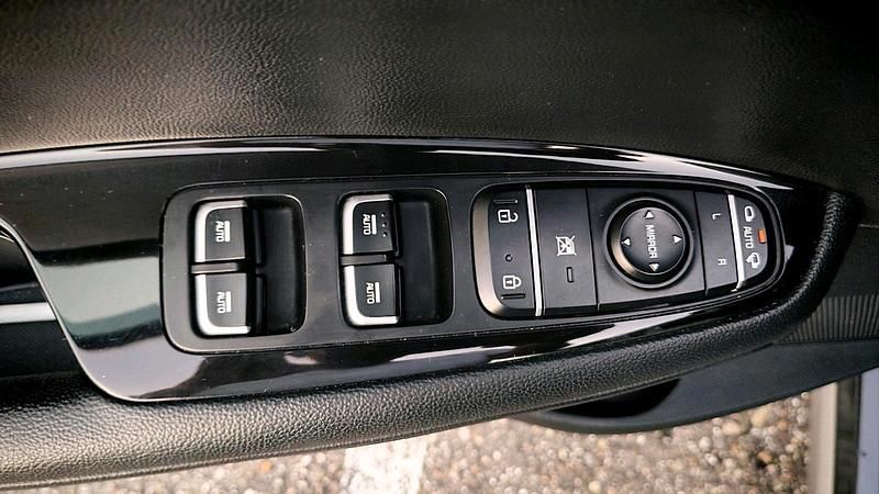 Gebraucht Kia Optima 2017 Grau Kombi