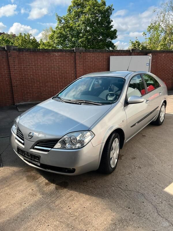 Silber Gebraucht 2004 Nissan Primera Limousine | 2.399 € - Bild 1/4