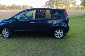 Blau Gebraucht 2011 Nissan Note I-Way Van / Kleinbus | 3.300 € (Fairer Preis) - Bild 1/4