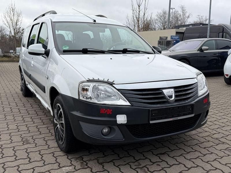 Gebraucht Dacia Logan MCV Lauréate 87 PS (63 kW) 2009 Weiß Kombi