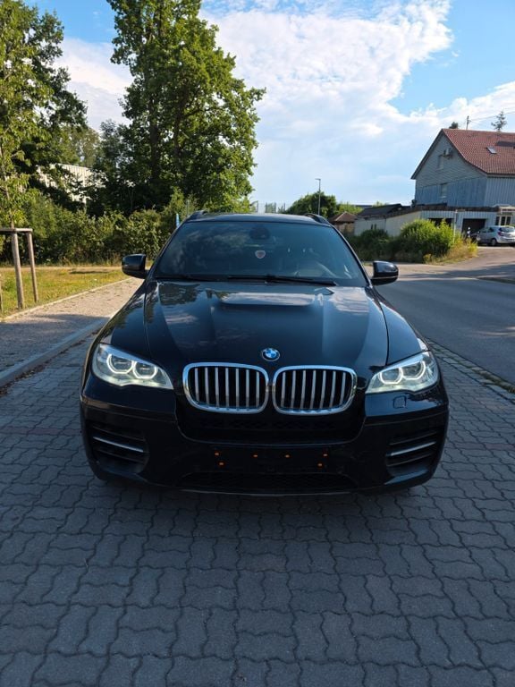 Schwarz Gebraucht 2013 BMW X6 M Shadowline SUV | 15.950 € (Superpreis) - Bild 1/4