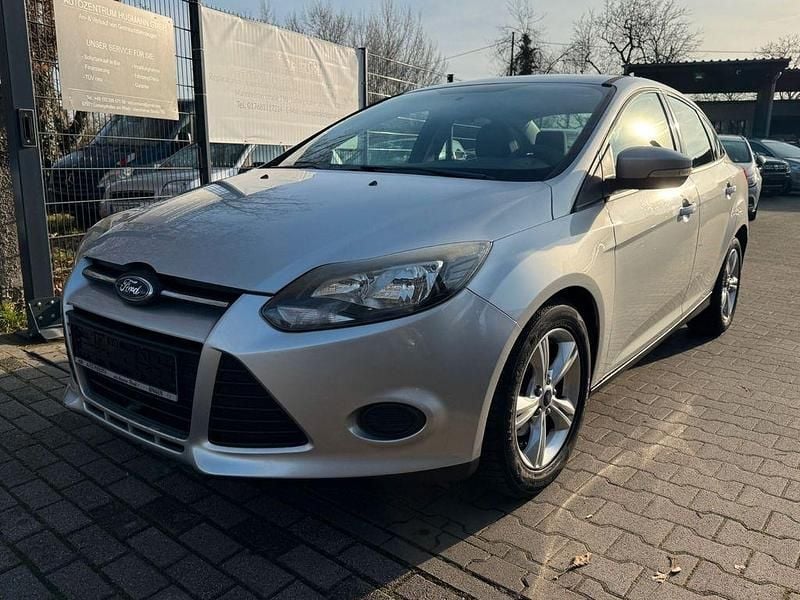 Gebraucht Ford Focus 160 PS (117 kW) 2013 Silber Limousine