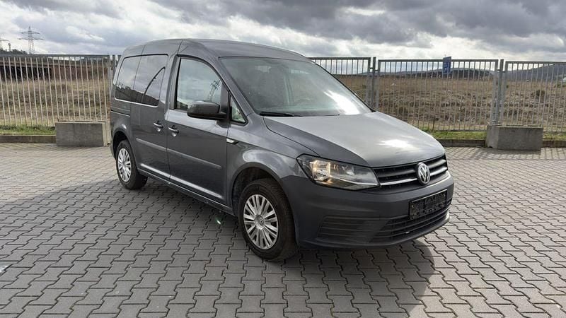 Gebraucht VW Caddy Trendline 102 PS (75 kW) 2019 Grau Van / Kleinbus
