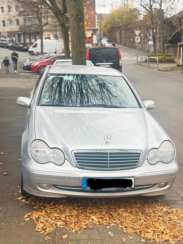 Gebraucht Mercedes C180 2001 Silber Limousine