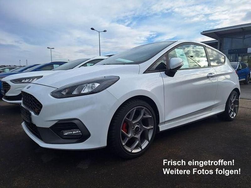 Weiß Gebraucht 2020 Ford Fiesta ST | 16.900 € (Fairer Preis) - Bild 1/4