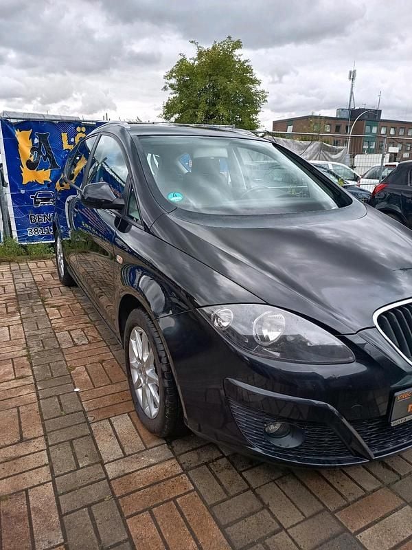 Gebraucht Seat Altea XL 160 PS (117 kW) 2013 Grau Van / Kleinbus