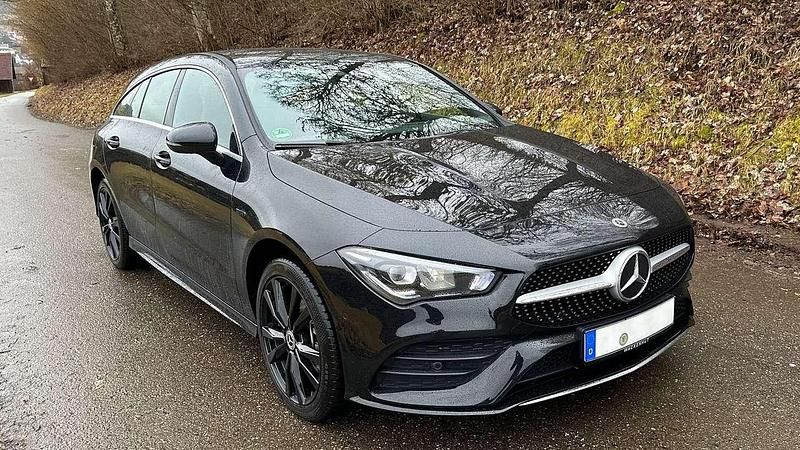 Gebraucht Mercedes CLA250e Shooting Brake AMG line 160 PS (117 kW) 2020 Schwarz Kombi