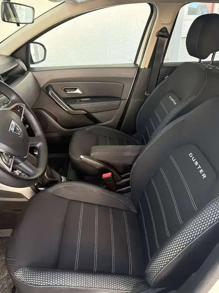 Second-hand Dacia Duster 131 CP (96 kW) 2020 Alb SUV