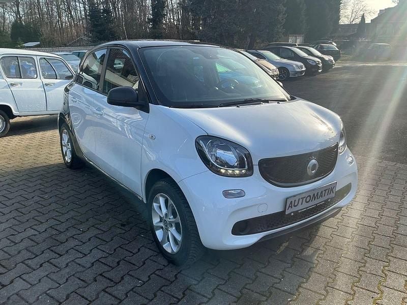 Gebraucht Smart ForFour 71 PS (52 kW) 2017 Weiß Kleinwagen