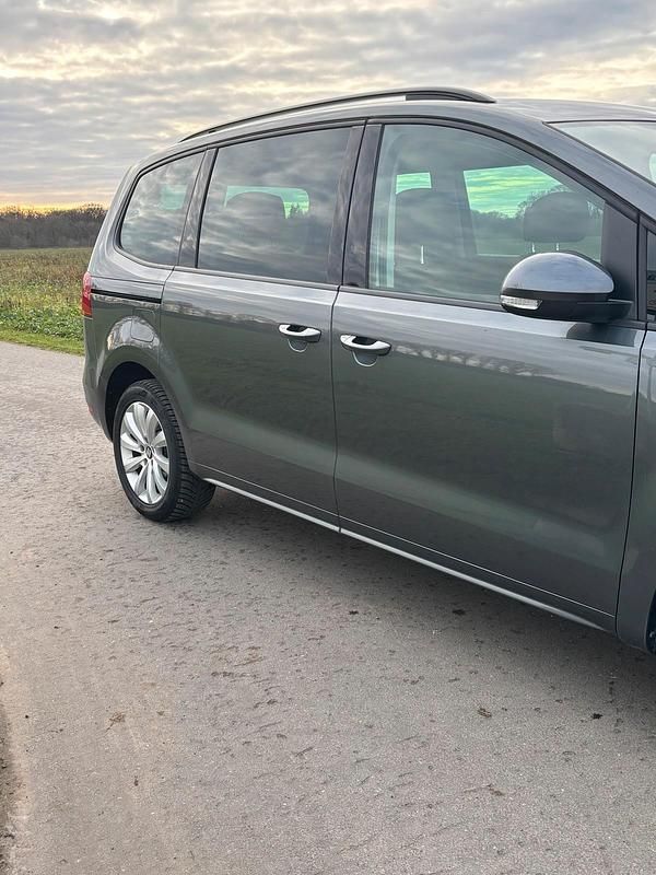 Gebraucht Seat Alhambra 150 PS (110 kW) 2019 Grau Van / Kleinbus