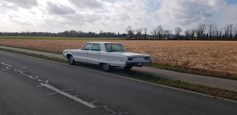 Gebraucht Chrysler Newport 290 PS (213 kW) 1968 Weiß Limousine