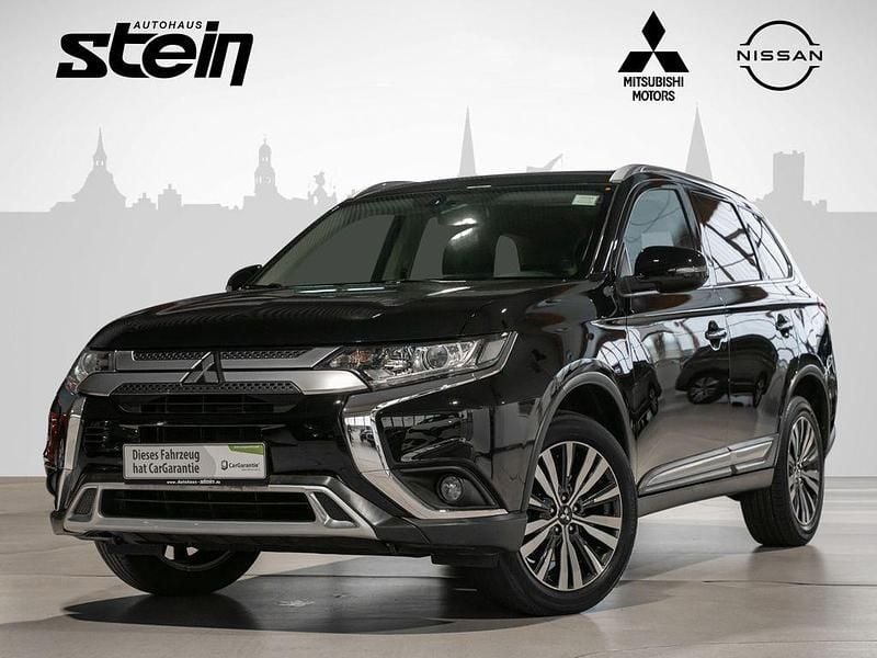 Schwarz Gebraucht 2019 Mitsubishi Outlander Diamant Edition SUV | 17.640 € (Fairer Preis) - Bild 1/4