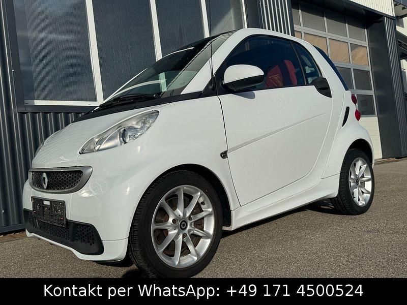 Gebraucht Smart ForTwo Coupé Basis 84 PS (61 kW) 2013 Weiß Kleinwagen