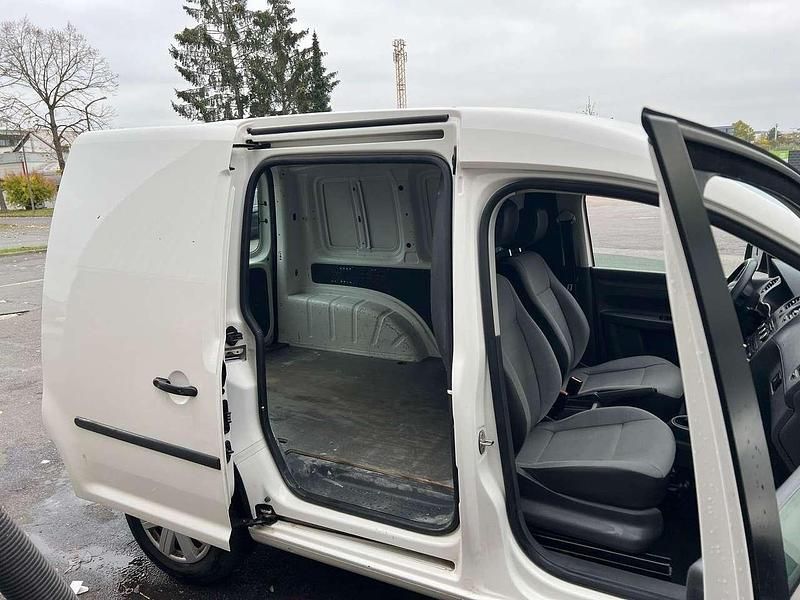 Gebraucht VW Caddy 102 PS (75 kW) 2014 Weiß Van / Kleinbus