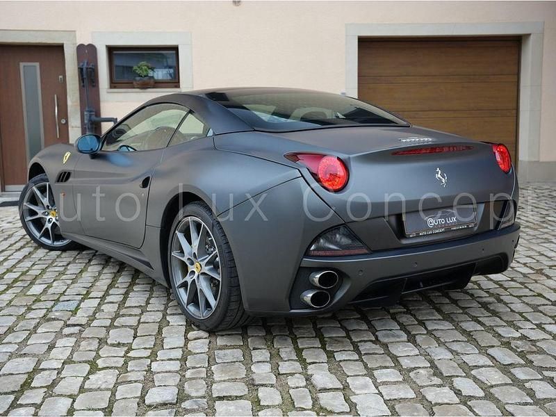 Gebraucht Ferrari California 460 PS (338 kW) 2011 Grau Cabrio