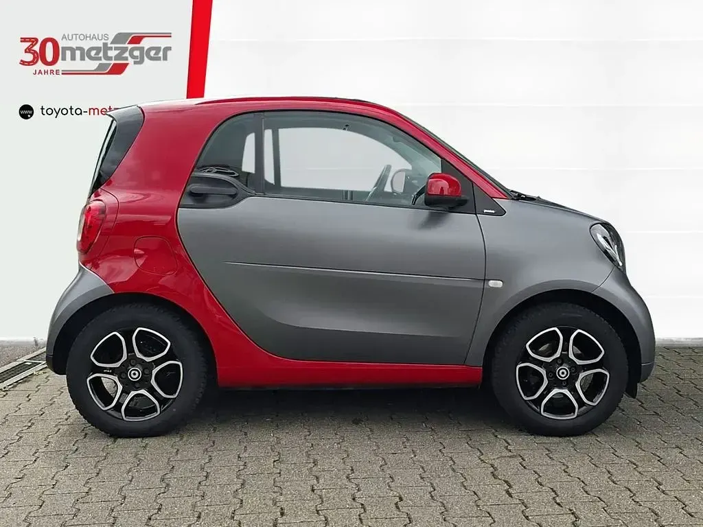 Gebraucht Smart ForTwo Coupé 90 PS (66 kW) 2018 Grau Coupé