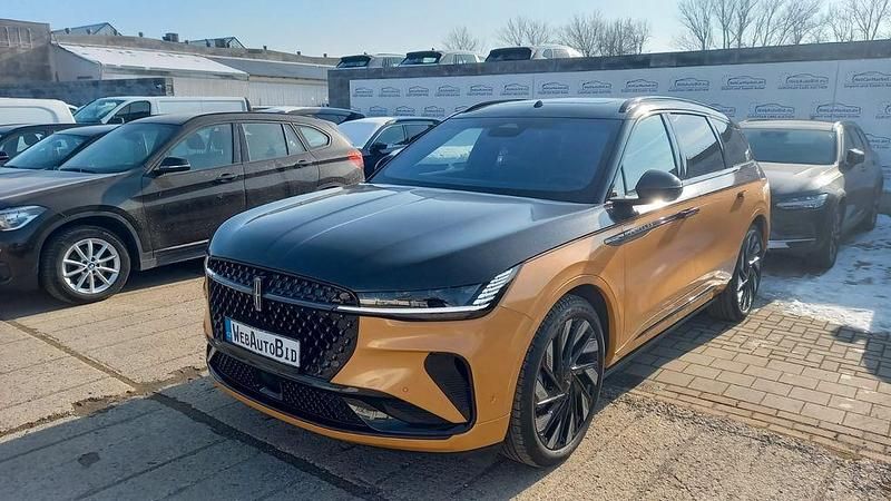 Gebraucht Lincoln Nautilus 310 PS (228 kW) 2025 Gold SUV