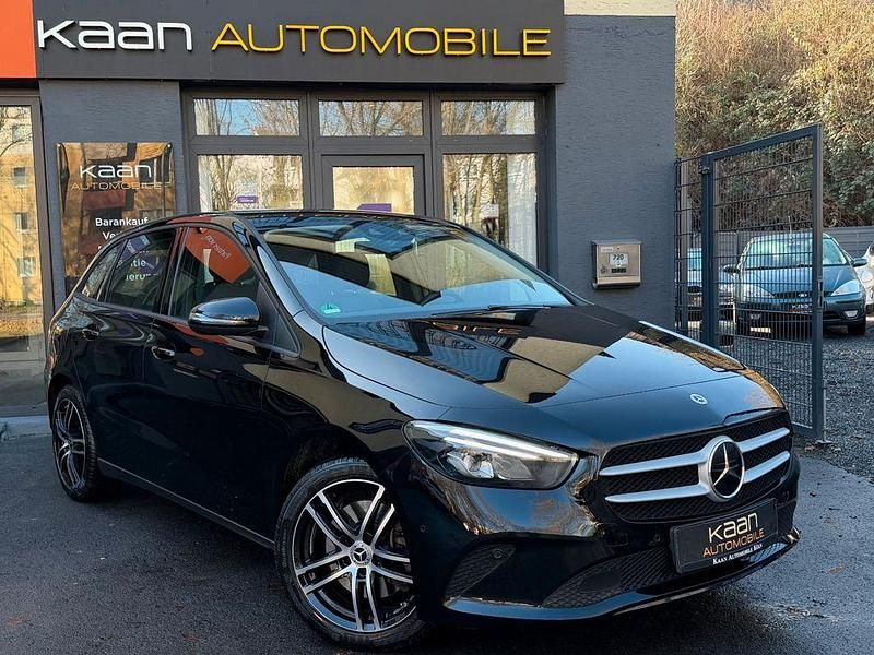Gebraucht Mercedes B250e 160 PS (117 kW) 2022 Schwarz Van / Kleinbus