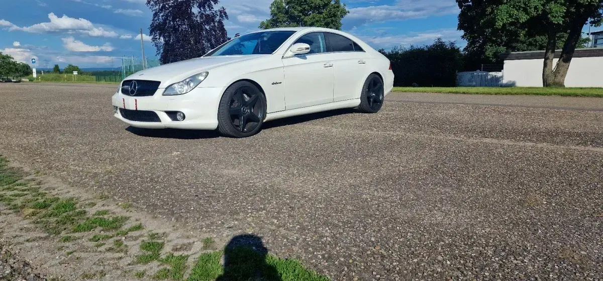 Gebraucht Mercedes CLS63 AMG AMG 514 PS (378 kW) 2006 Weiß Coupé
