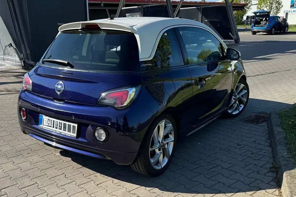 Używany Opel Adam Slam 101 KM (74 kW) 2014 Niebieski Hatchback