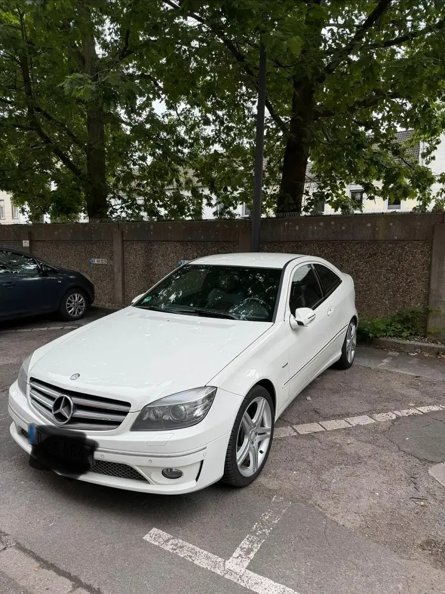 Gebraucht Mercedes CLC160 129 PS (94 kW) 2009 Weiß Coupé