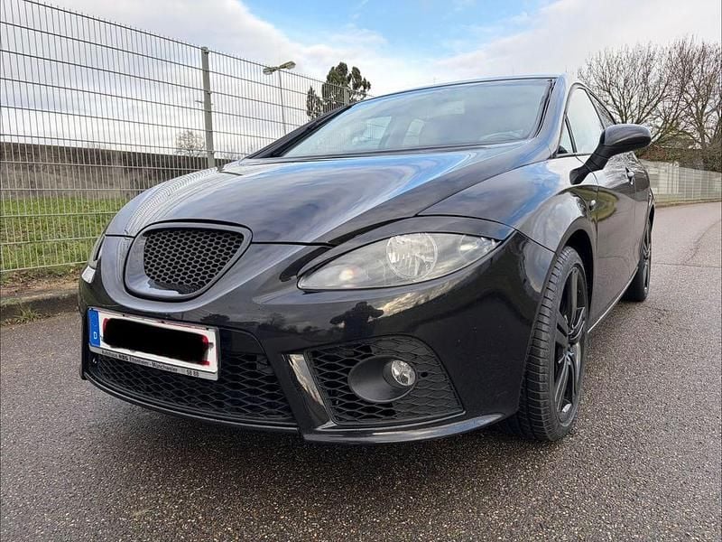 Schwarz Gebraucht 2007 Seat Leon FR Limousine | 2.999 € (Guter Preis) - Bild 1/4